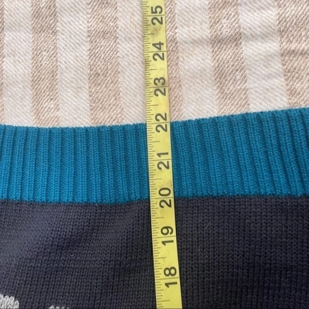 Gymboree blue embroidered